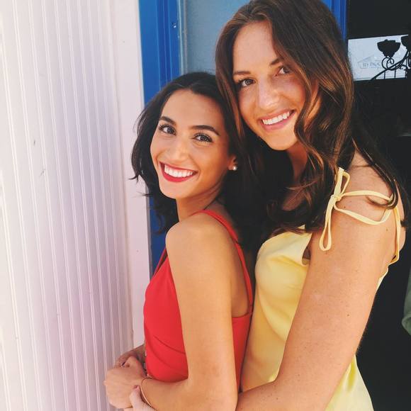 Meet your Posher, Tamara - Picture 1 of 1